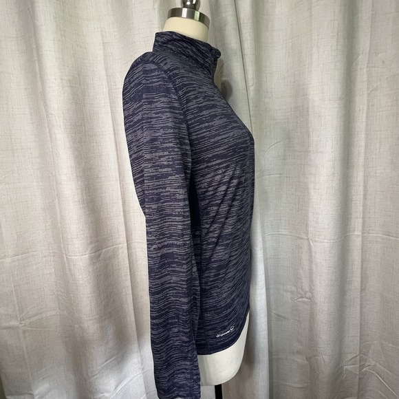 Russell Training Fit Blue Top Size Small Dri-Power Long Sleeve 1/4 Zip - Picture 8 of 15